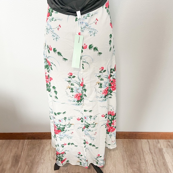 Floral Print Sundress - Picture 6 of 14